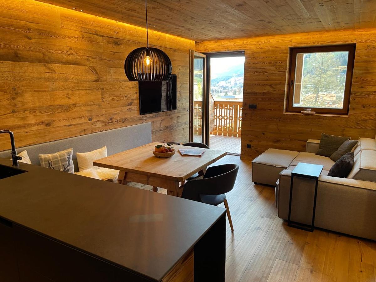 Exclusives Apartment Im Sonnenhof Moos Sexten Bagian luar foto