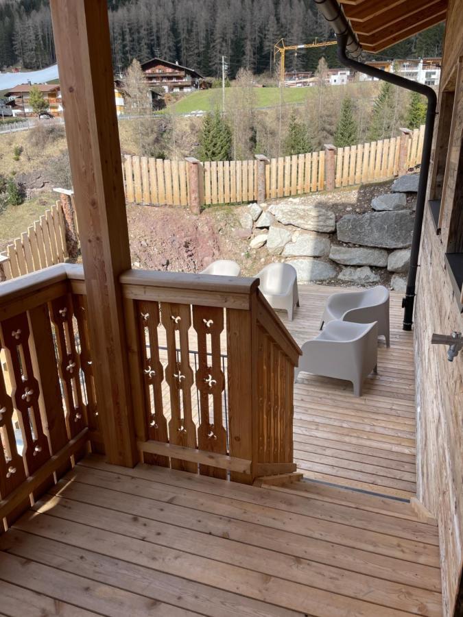 Exclusives Apartment Im Sonnenhof Moos Sexten Bagian luar foto