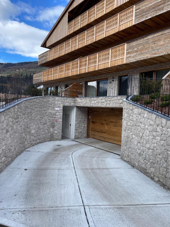Exclusives Apartment Im Sonnenhof Moos Sexten Bagian luar foto